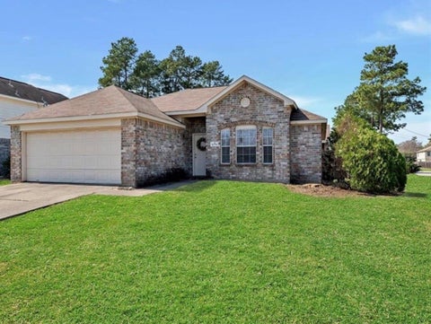 Homes For Rent - 16790 N Bob White Drive<br/> Conroe, TX 77385