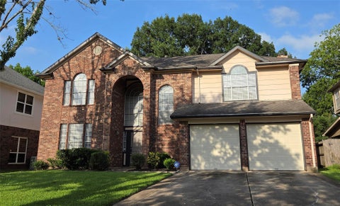 Photo of 231 Needleleaf Lane, Sugar Land, TX 77479 (MLS # 73479965)