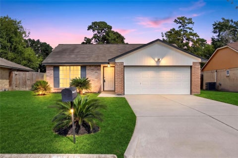 Photo of 23522 Newgate Drive, Spring, TX 77373 (MLS # 72995283)