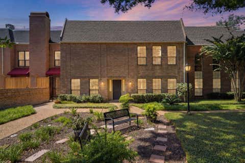 Photo of 5426 John Dreaper Drive, Houston, TX 77056 (MLS # 64336450)