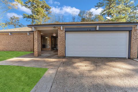 Photo of 3353 Knob Oaks Drive, Huntsville, TX 77340 (MLS # 4464091)