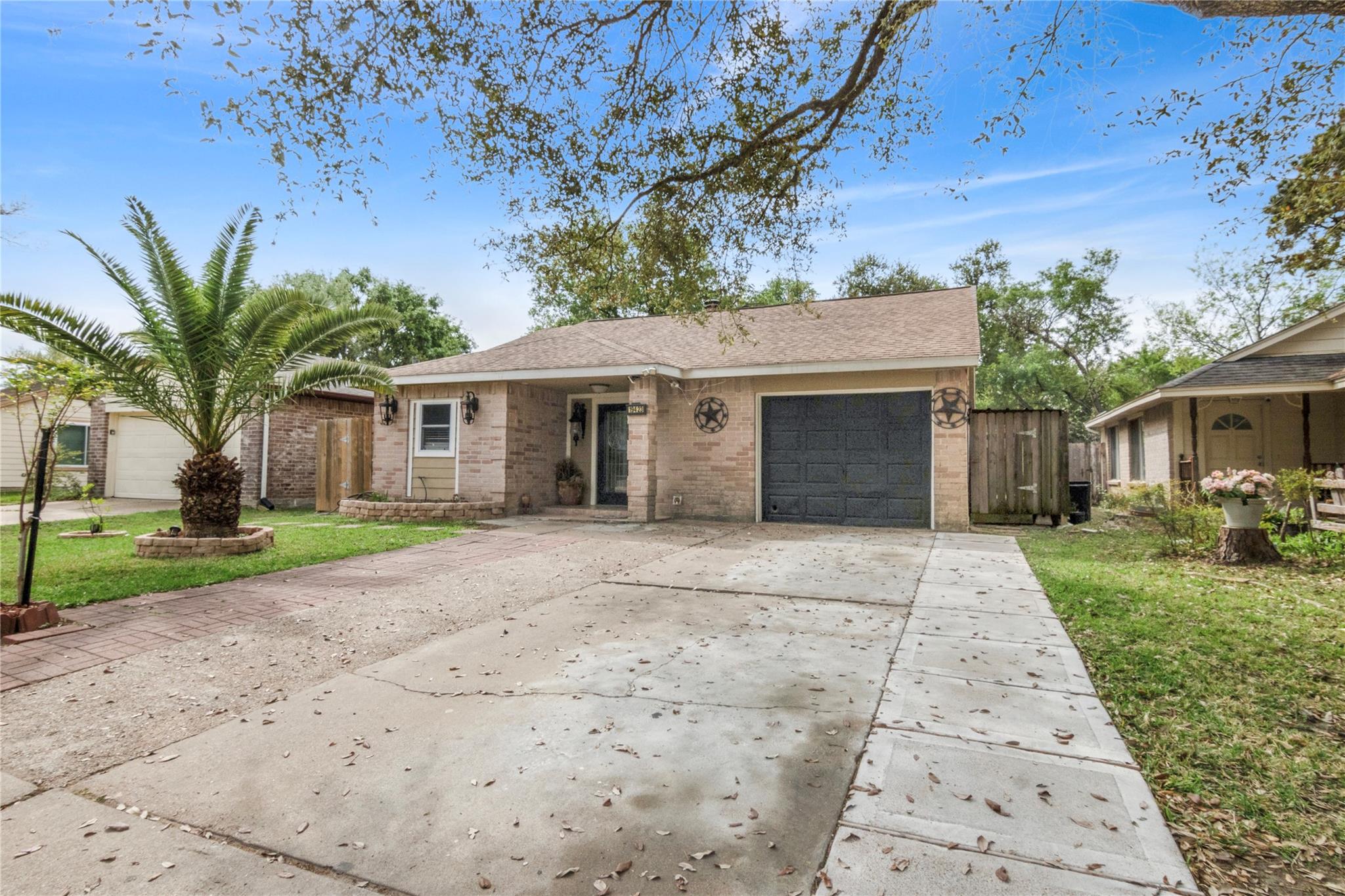 19423 Cypress Bay Court