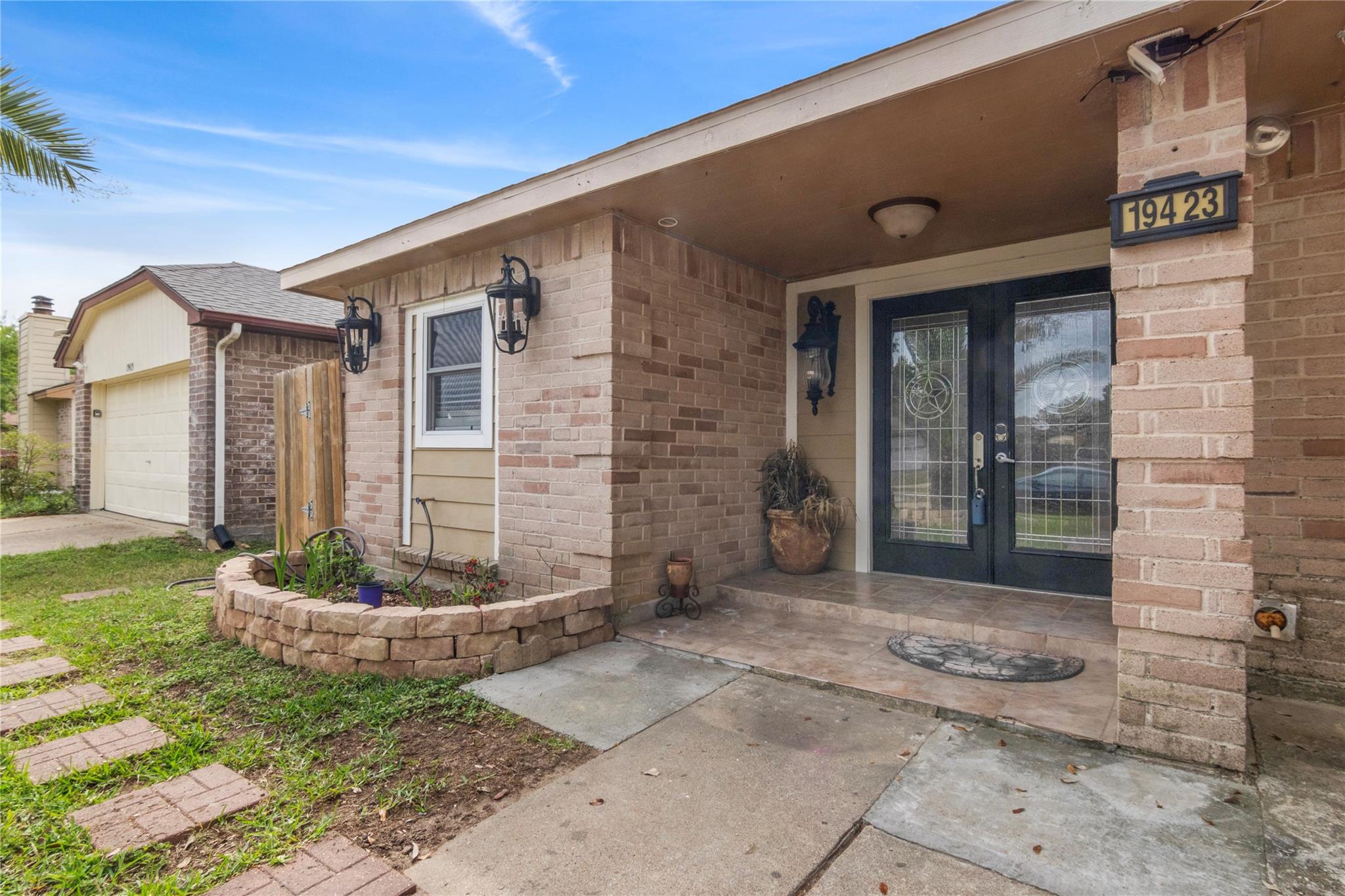 19423 Cypress Bay Court