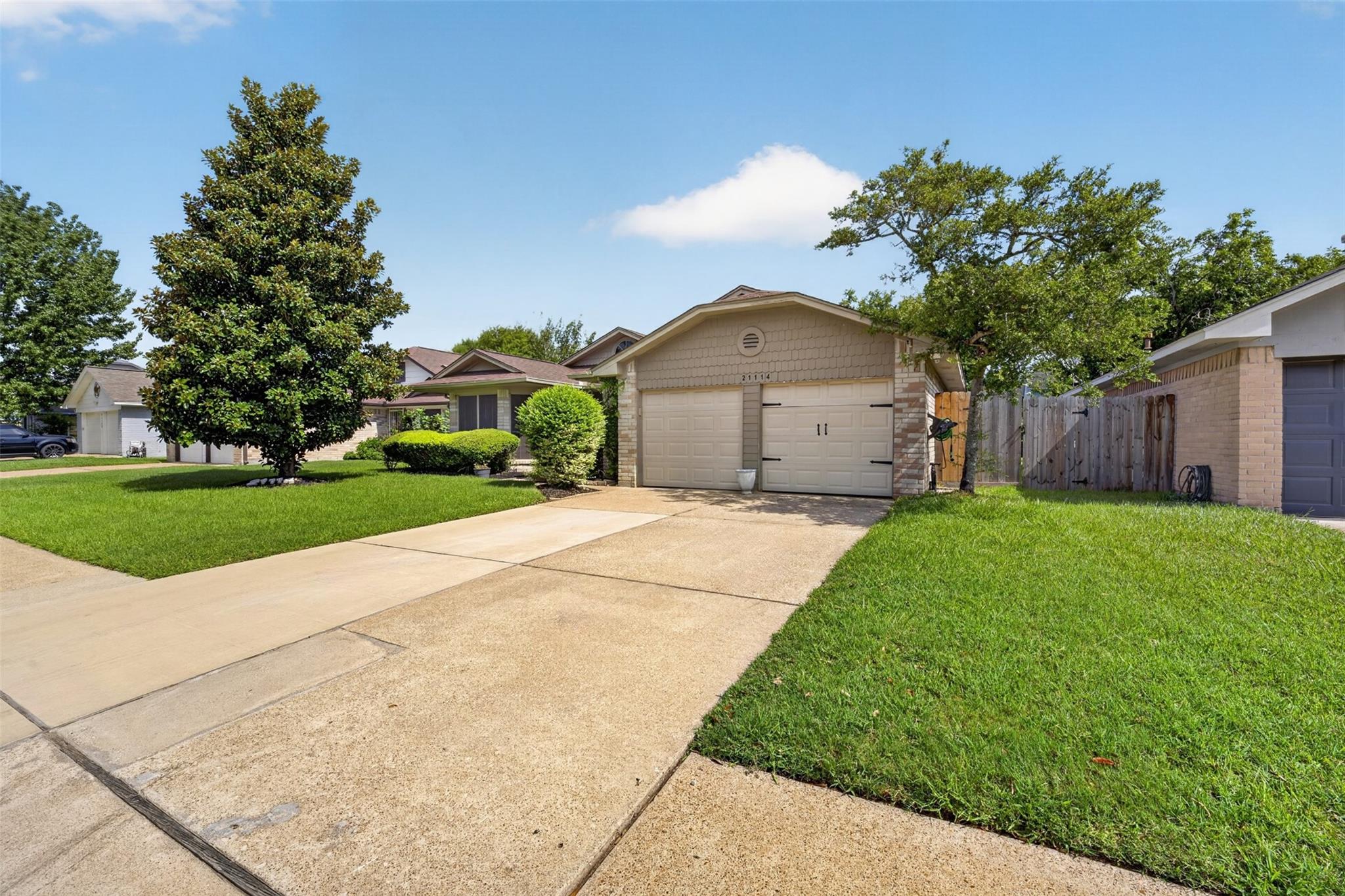 21114 Western Valley Drive
