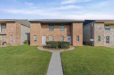 Photo of 12208 Ormandy Street, Houston, TX 77085 (MLS # 80341305)