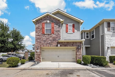 Photo of 1850 Commons Hill Lane, Houston, TX 77080 (MLS # 35912422)