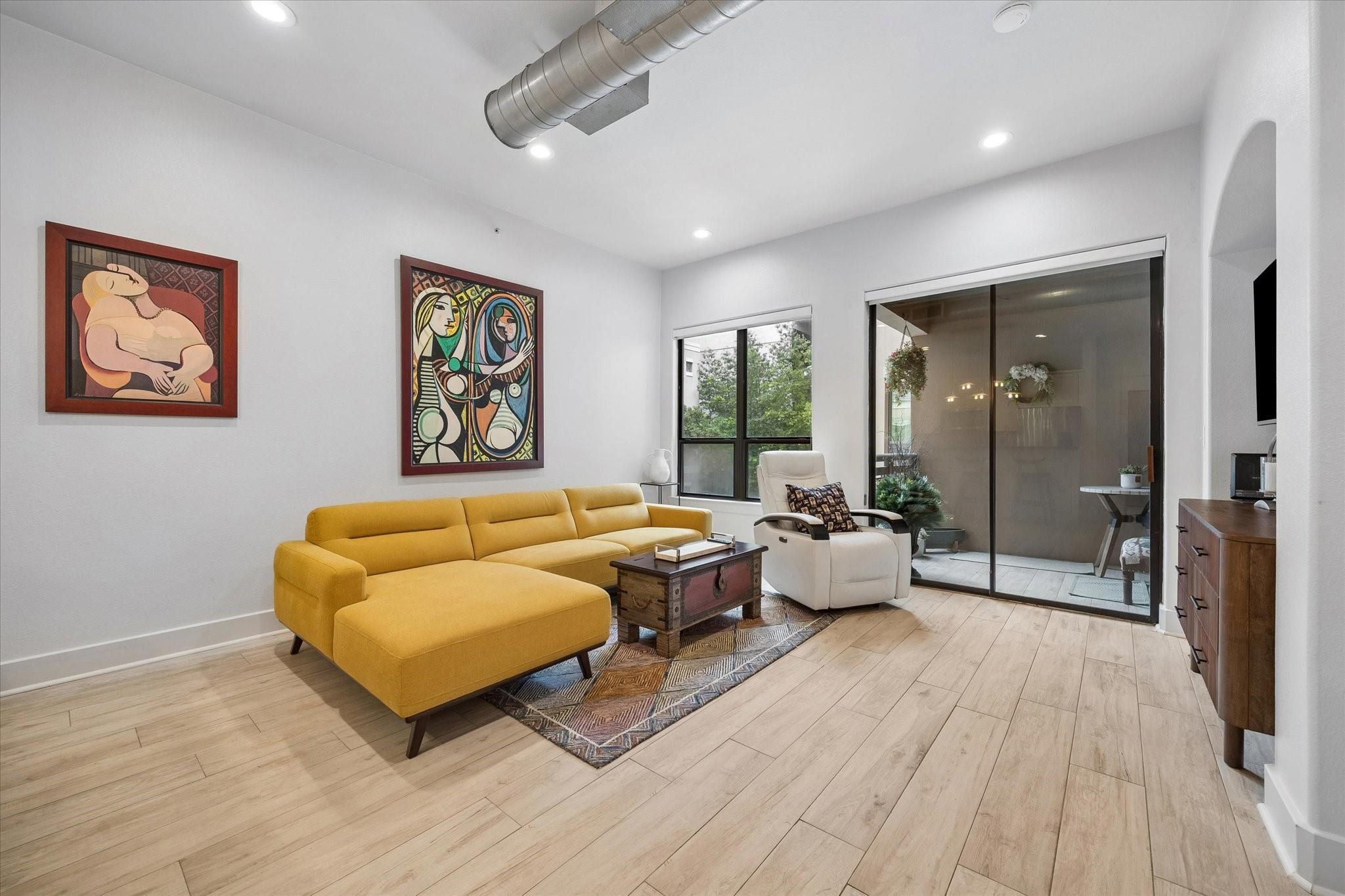 1901 Post Oak Boulevard 2306
