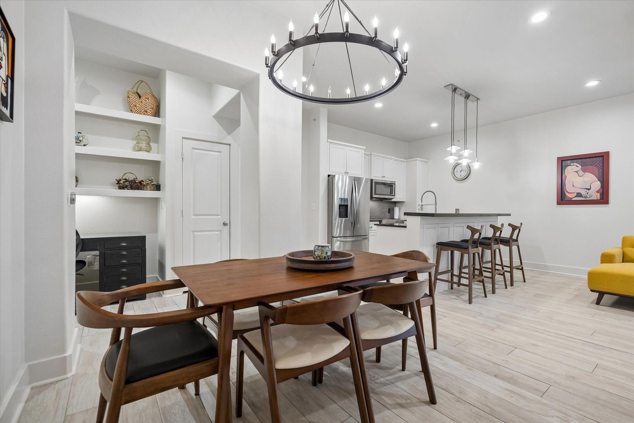 1901 Post Oak Boulevard 2306