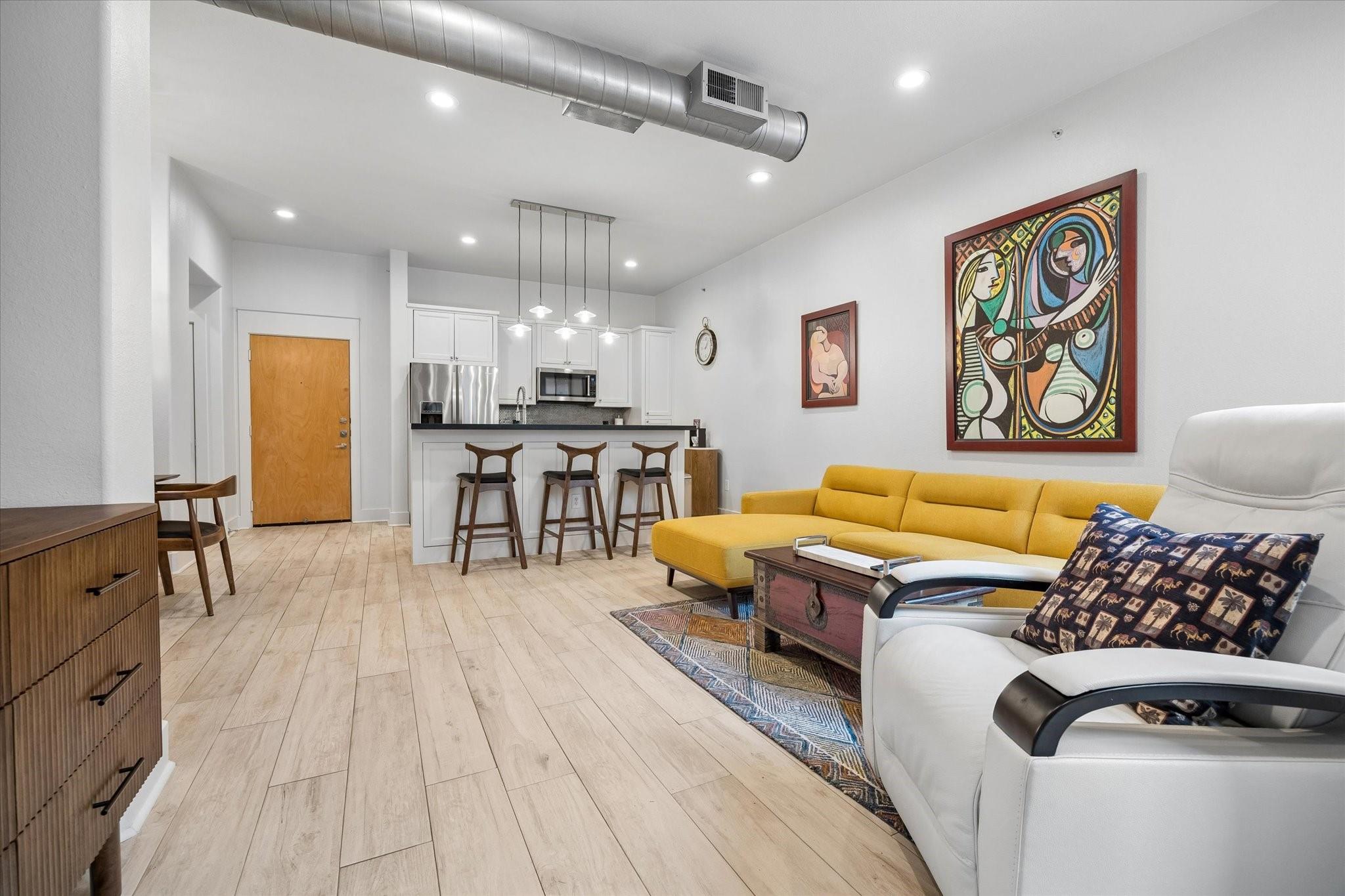 1901 Post Oak Boulevard 2306