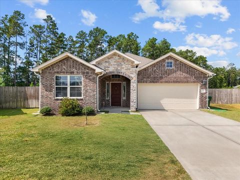 Photo of 20061 Torrey Pines Lane, Cleveland, TX 77327 (MLS # 24841848)