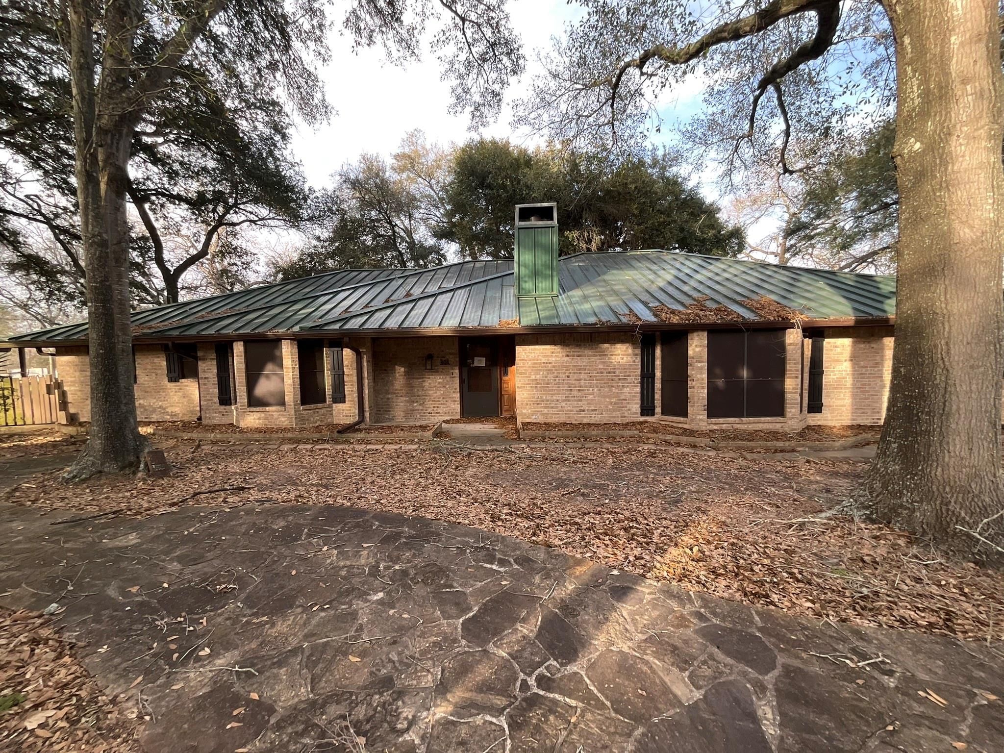 406 Hidden Creek Circle