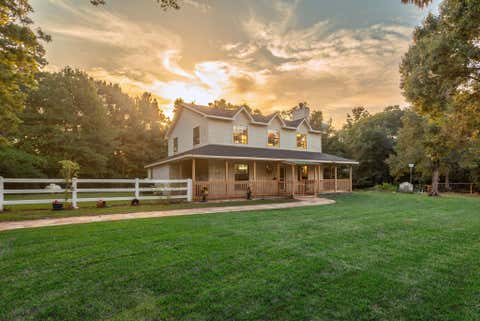Photo of 3907 Black Oak Lane, Montgomery, TX 77316 (MLS # 72465290)