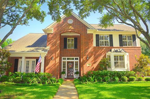 Photo of 7110 Trailbrook Drive, Sugar Land, TX 77479 (MLS # 23666232)
