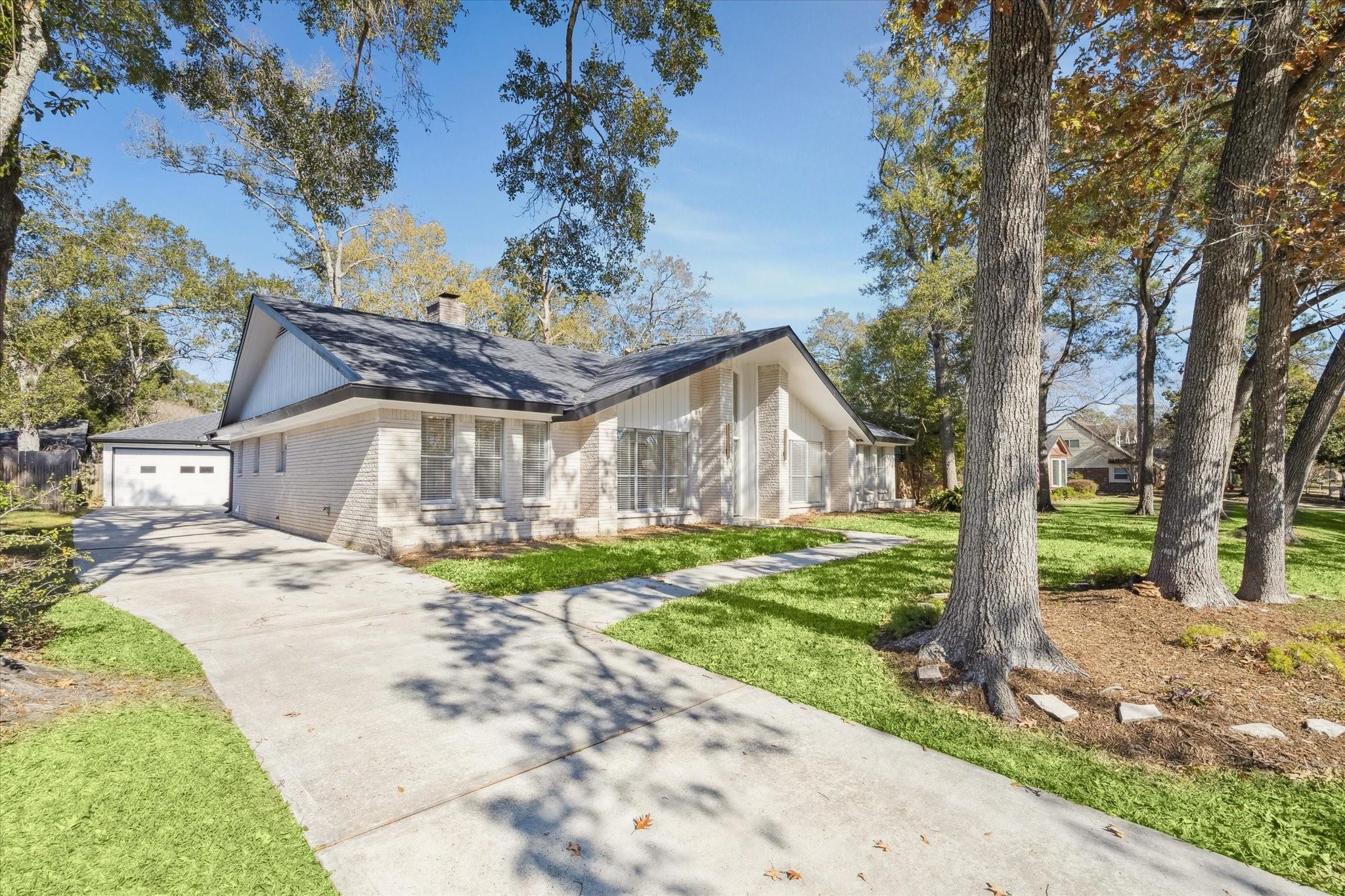 4115 Elderwood Drive