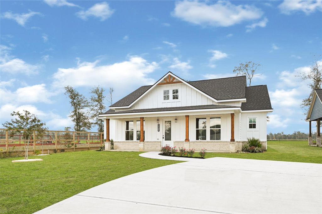 Photo of 1121 Peter Pine Street, Huffman, TX 77336 (MLS # 67173473)