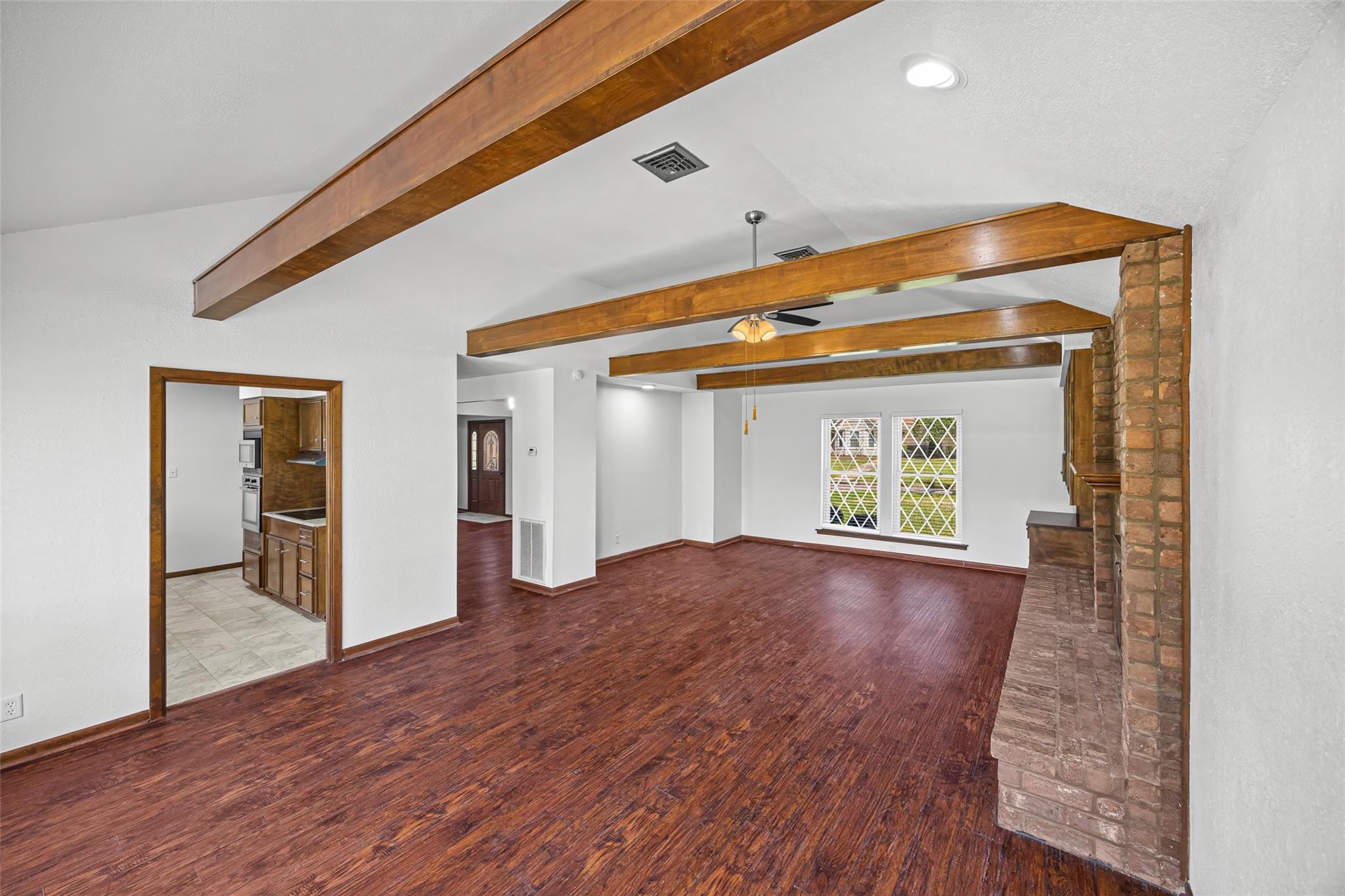 2348 Shalmar Drive