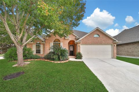 Photo of 11014 Creekline Meadow Court, Cypress, TX 77429 (MLS # 41614305)