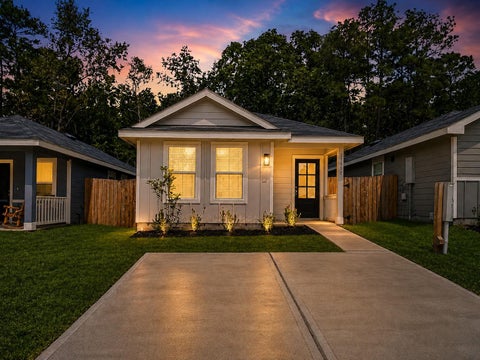 Photo of 11935 Detar Ct, Willis, TX 77378 (MLS # 72299654)