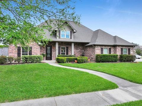 Photo of 311 Winding Brook Drive, Lumberton, TX 77657 (MLS # 63456316)