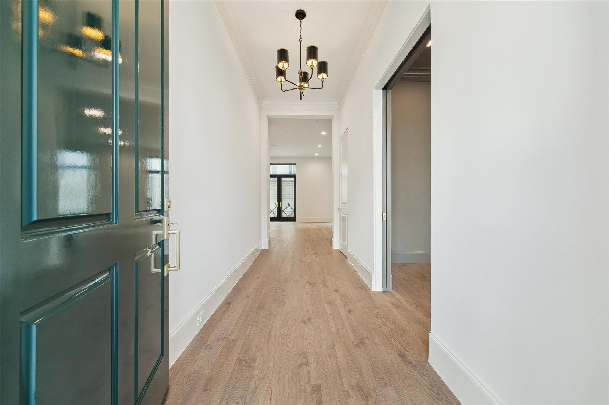 25 Wentworth Gate Path