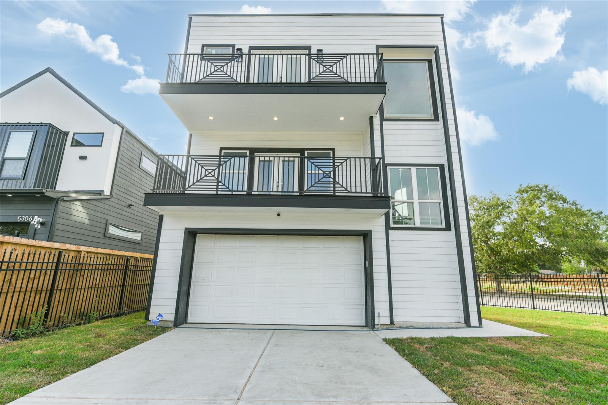 5302 Tarawa Road