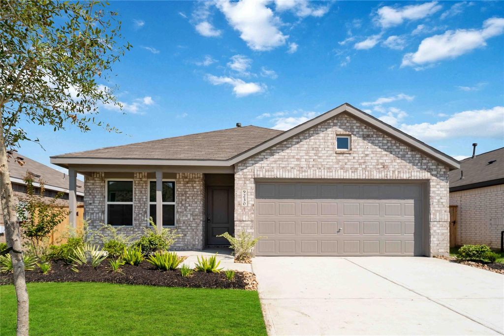 Photo of 9230 Coral Trout Way, Baytown, TX 77521 (MLS # 24294307)