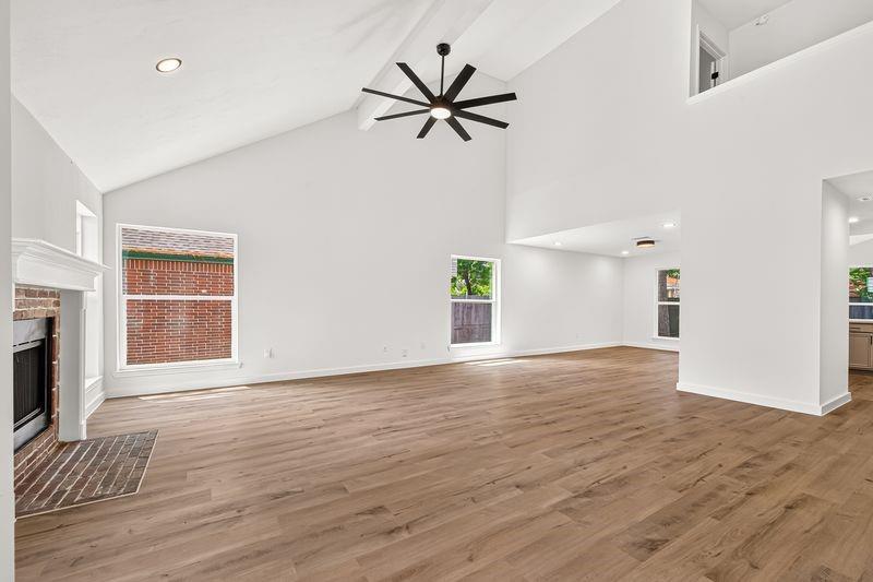 2231 Rolling Glen Drive
