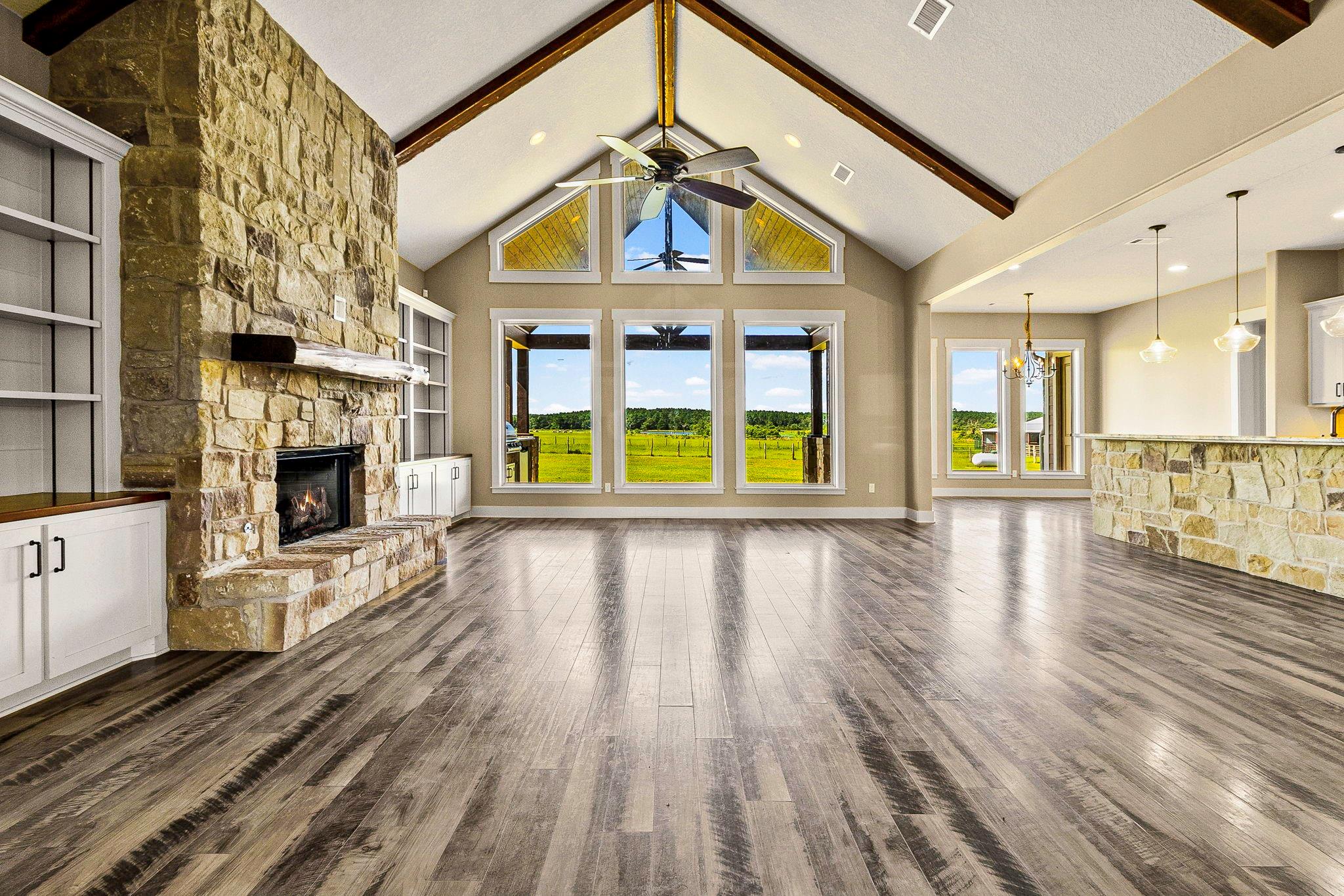 399 Fm 1696 Road W