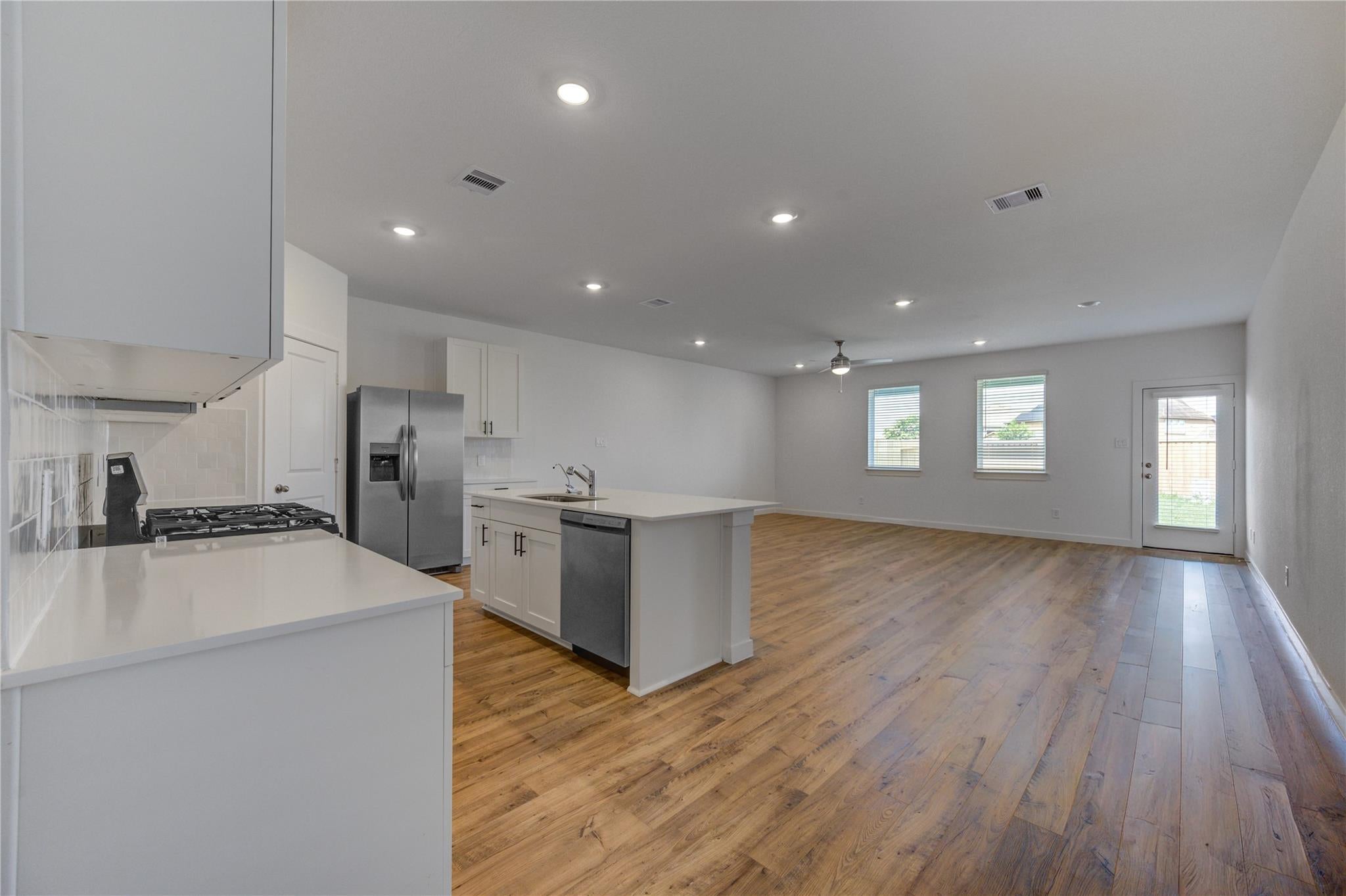 3550 Lovebird Lane