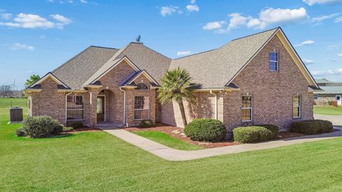 101 County Road 397 Bay City TX 77414