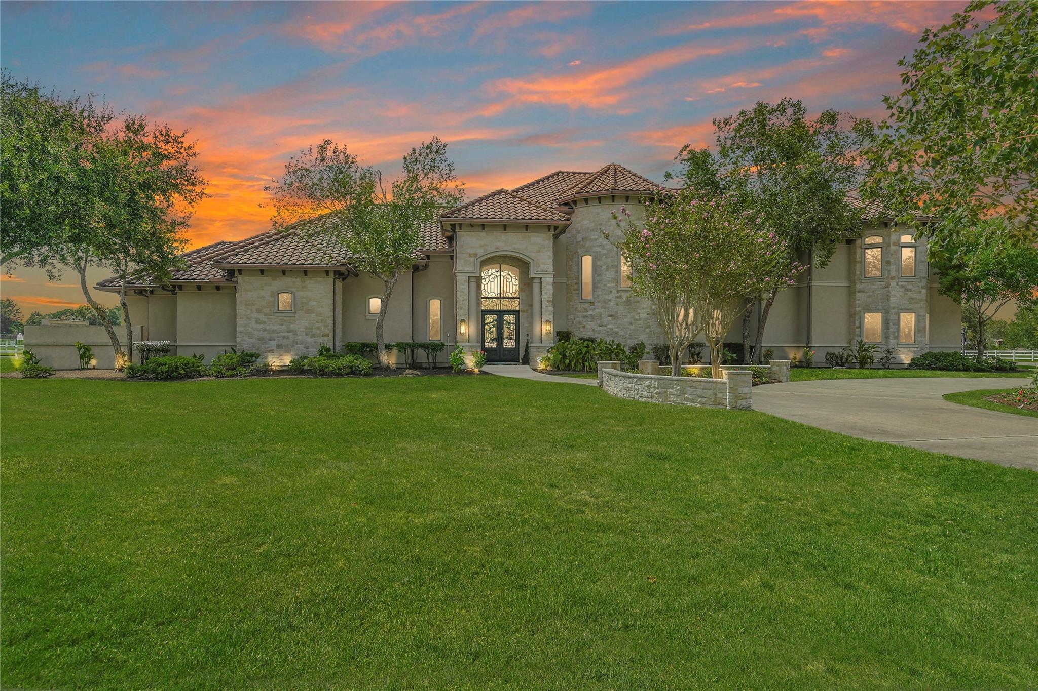 17111 Saddle Ridge Pass