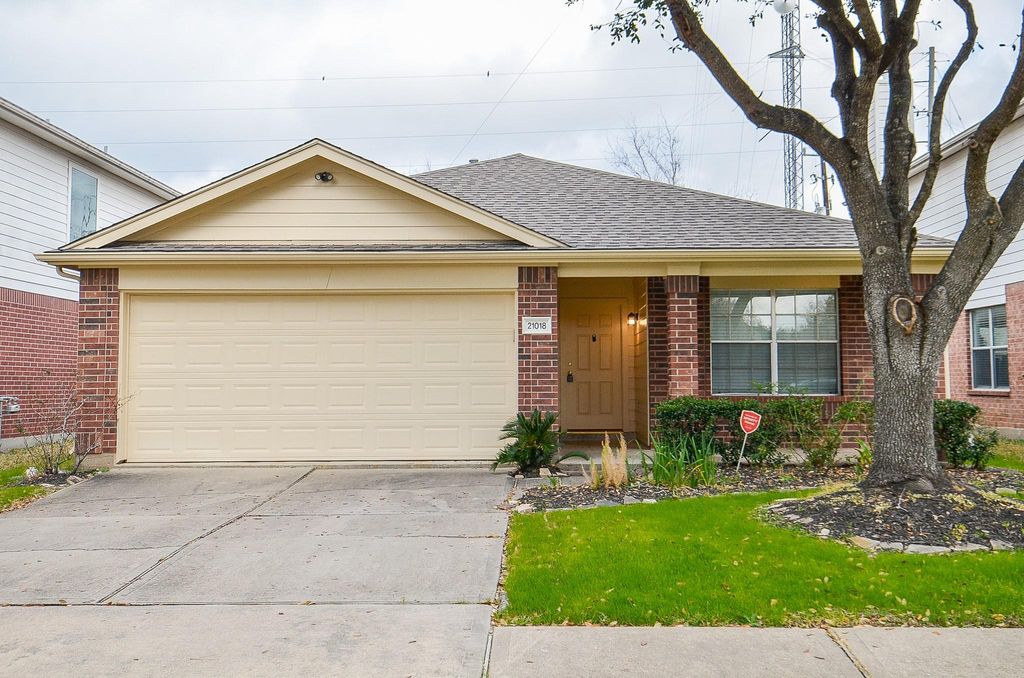 Photo of 21018 Barker Canyon Lane, Katy, TX 77450 (MLS # 74344705)