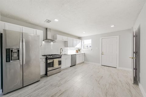 Tiny photo for 3305 Stallings Drive, Houston, TX 77088 (MLS # 38590012)