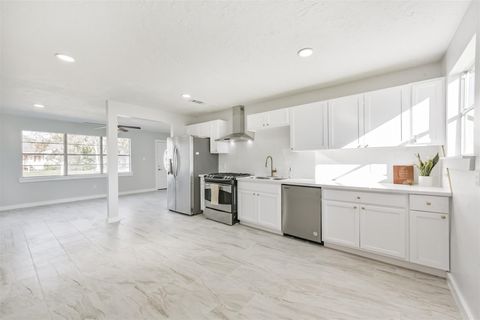 Tiny photo for 3305 Stallings Drive, Houston, TX 77088 (MLS # 38590012)