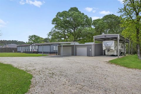 Homes For Sale - 1220 Fm 222 Loop<br/> San Jacinto County, Coldspring, TX 77331