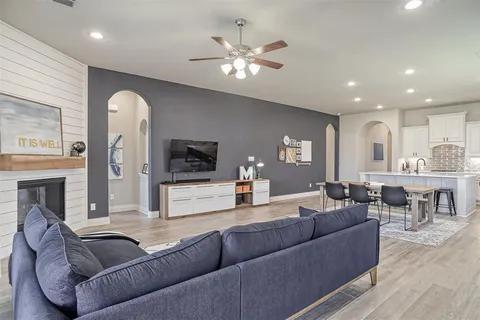 25110 Mountclair Hollow Lane