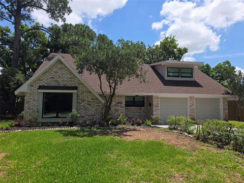 Photo of 2506 Swan Court, Houston, TX 77058 (MLS # 28184439)