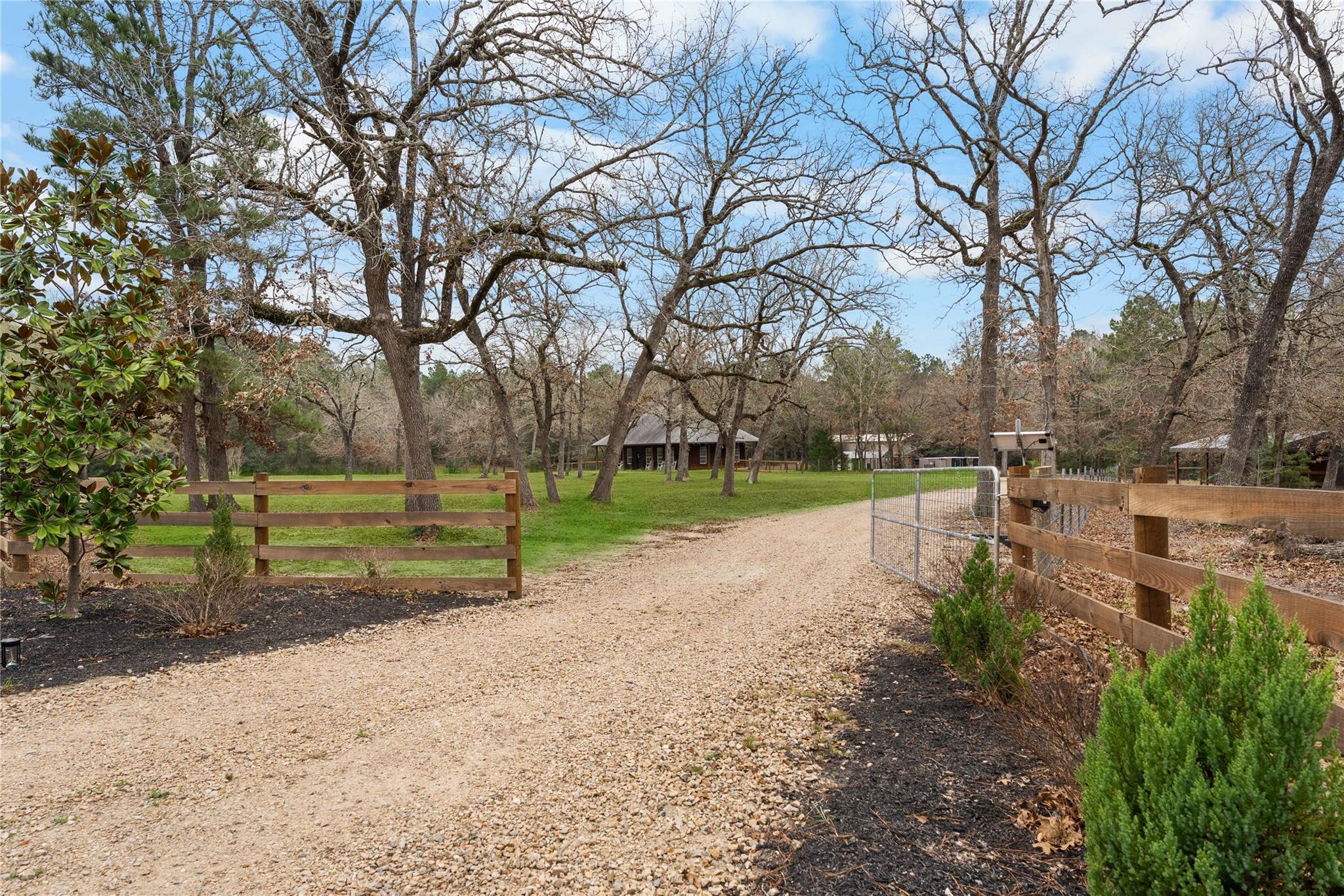 27938 Deer Run Street