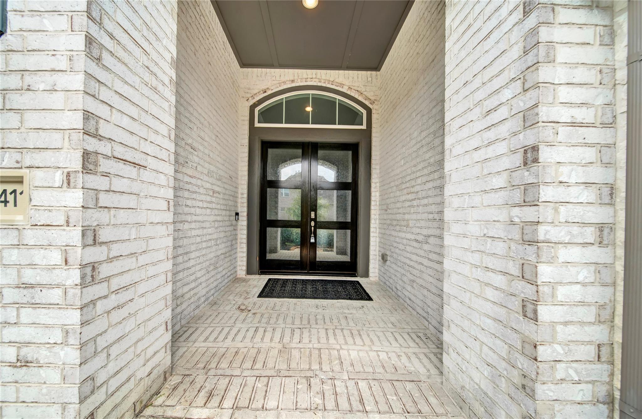 15411 Sunglow Haven Street