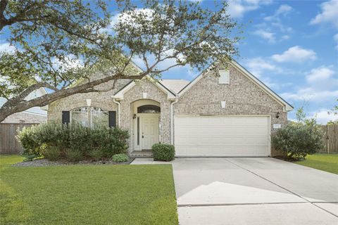 1813 Gable Stone Lane Pearland TX 77581