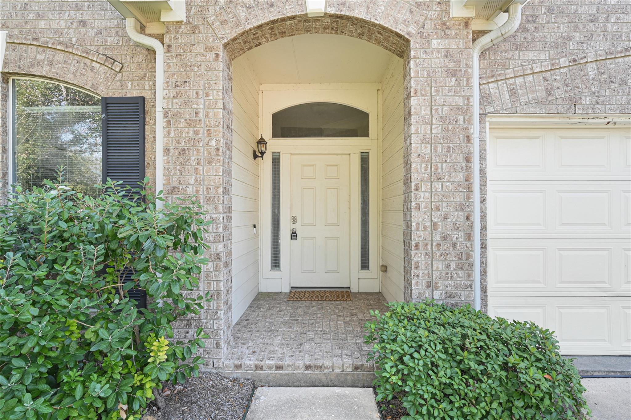 1813 Gable Stone Lane