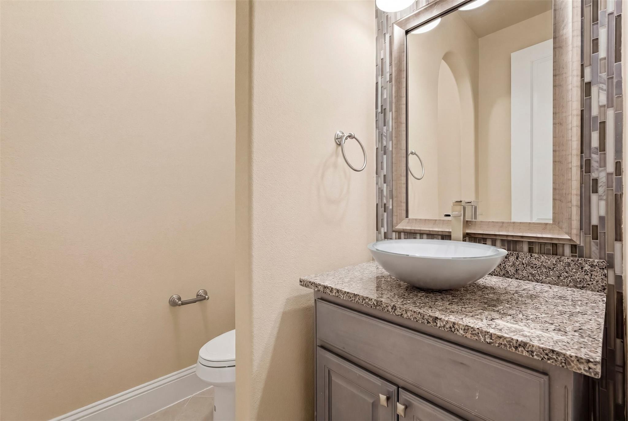 Sugar Land, Texas, 77479, United States, 5 Bedrooms Bedrooms, ,6 BathroomsBathrooms,Residential,Active,2042759