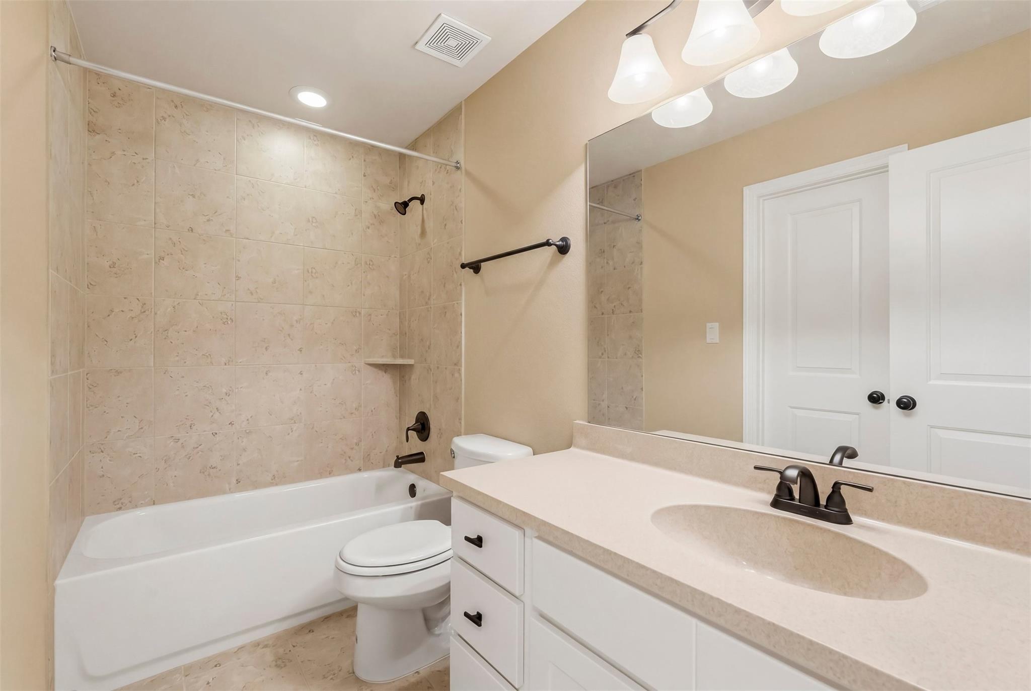 Sugar Land, Texas, 77479, United States, 5 Bedrooms Bedrooms, ,6 BathroomsBathrooms,Residential,Active,2042759
