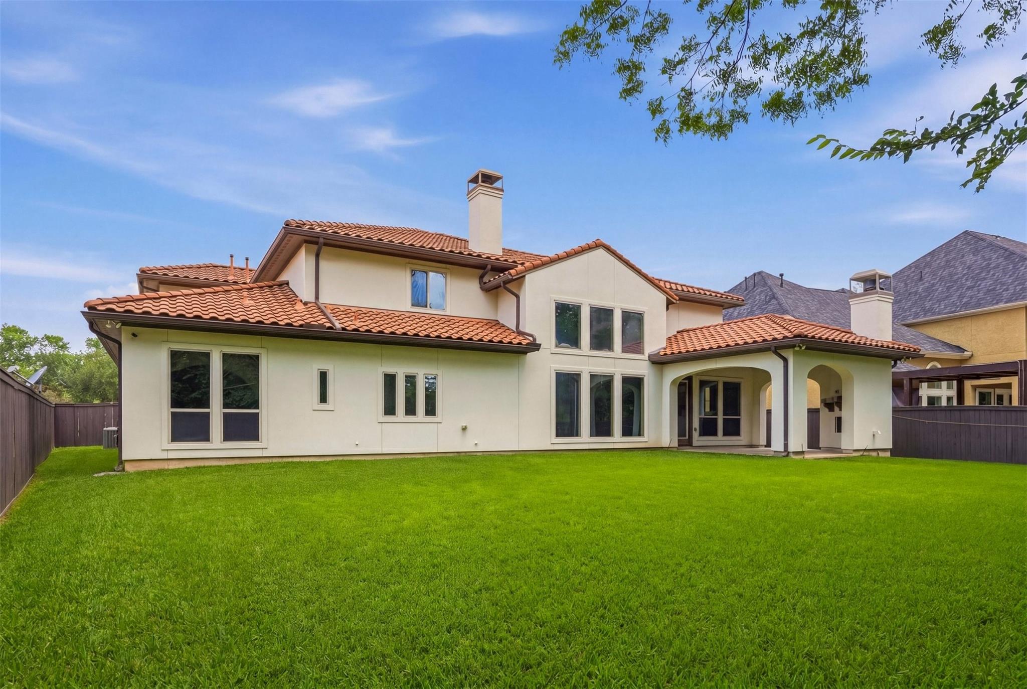 Sugar Land, Texas, 77479, United States, 5 Bedrooms Bedrooms, ,6 BathroomsBathrooms,Residential,Active,2042759