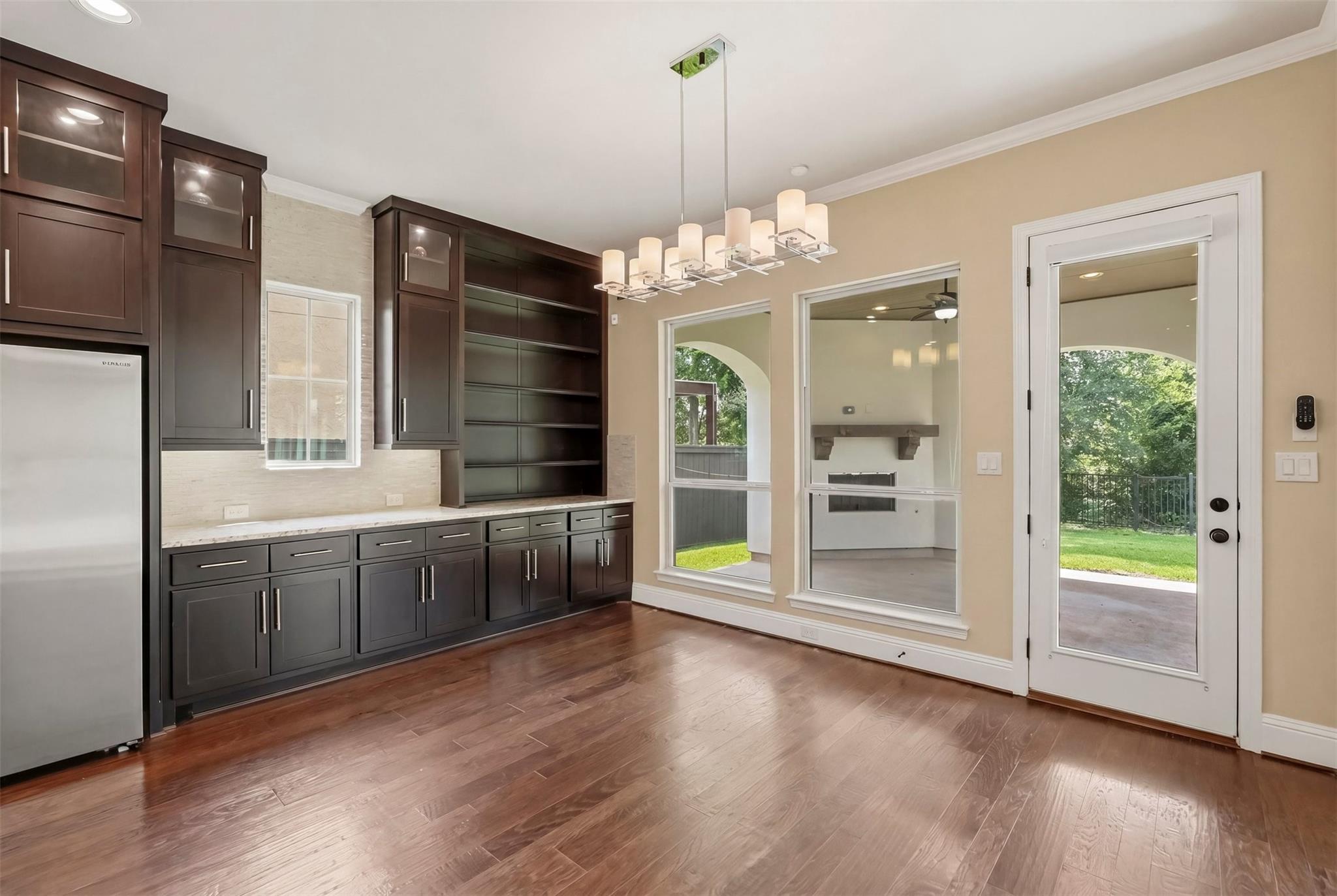 Sugar Land, Texas, 77479, United States, 5 Bedrooms Bedrooms, ,6 BathroomsBathrooms,Residential,Active,2042759