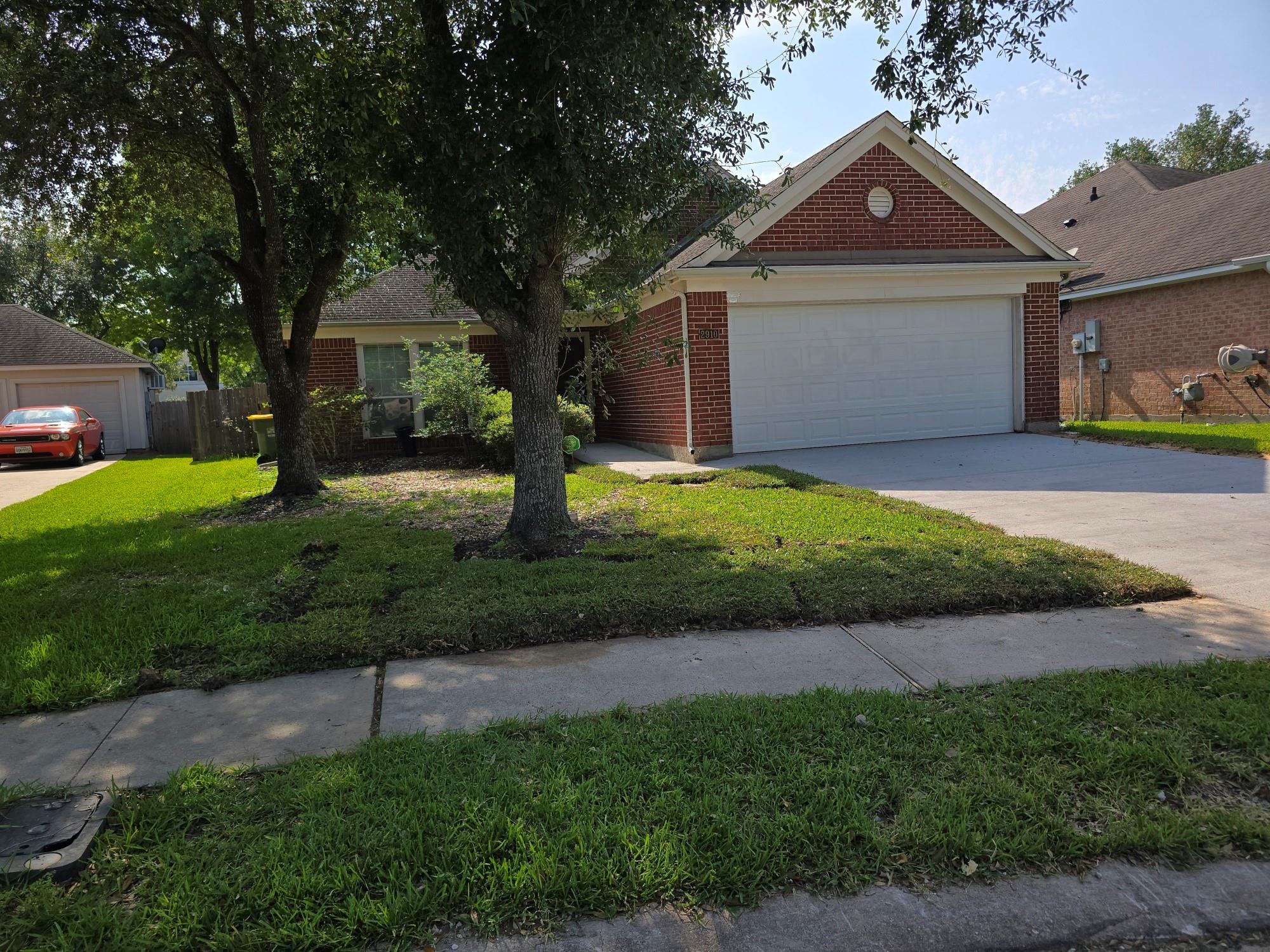 2910 Plum Lake Drive