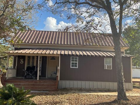Photo of 211 Martin Street, Yoakum, TX 77995 (MLS # 80928742)