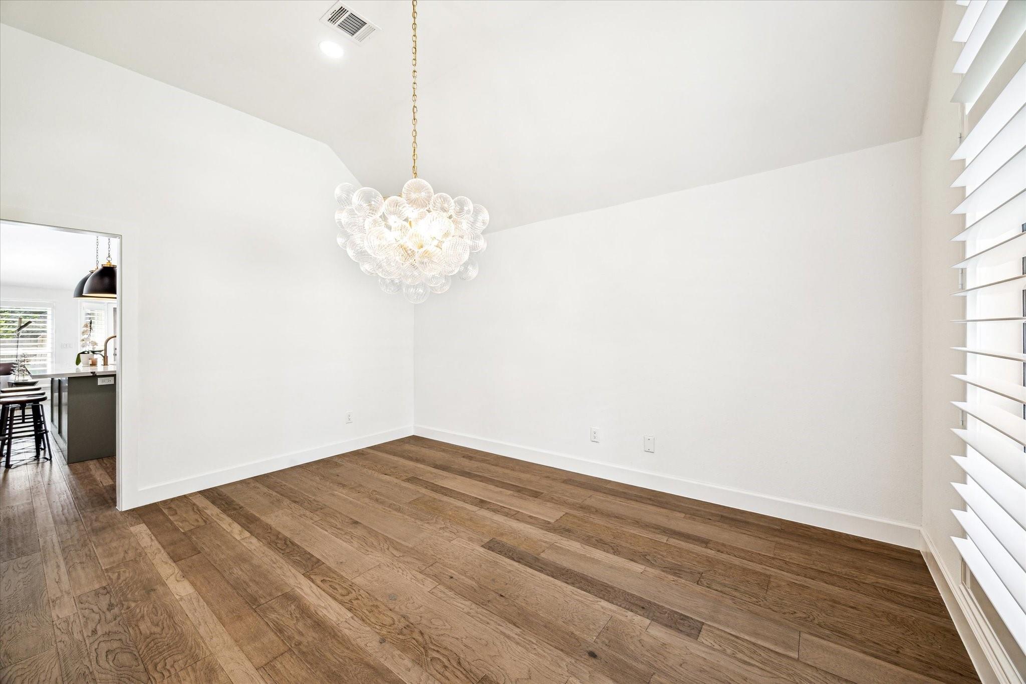14 Lush Meadow Place