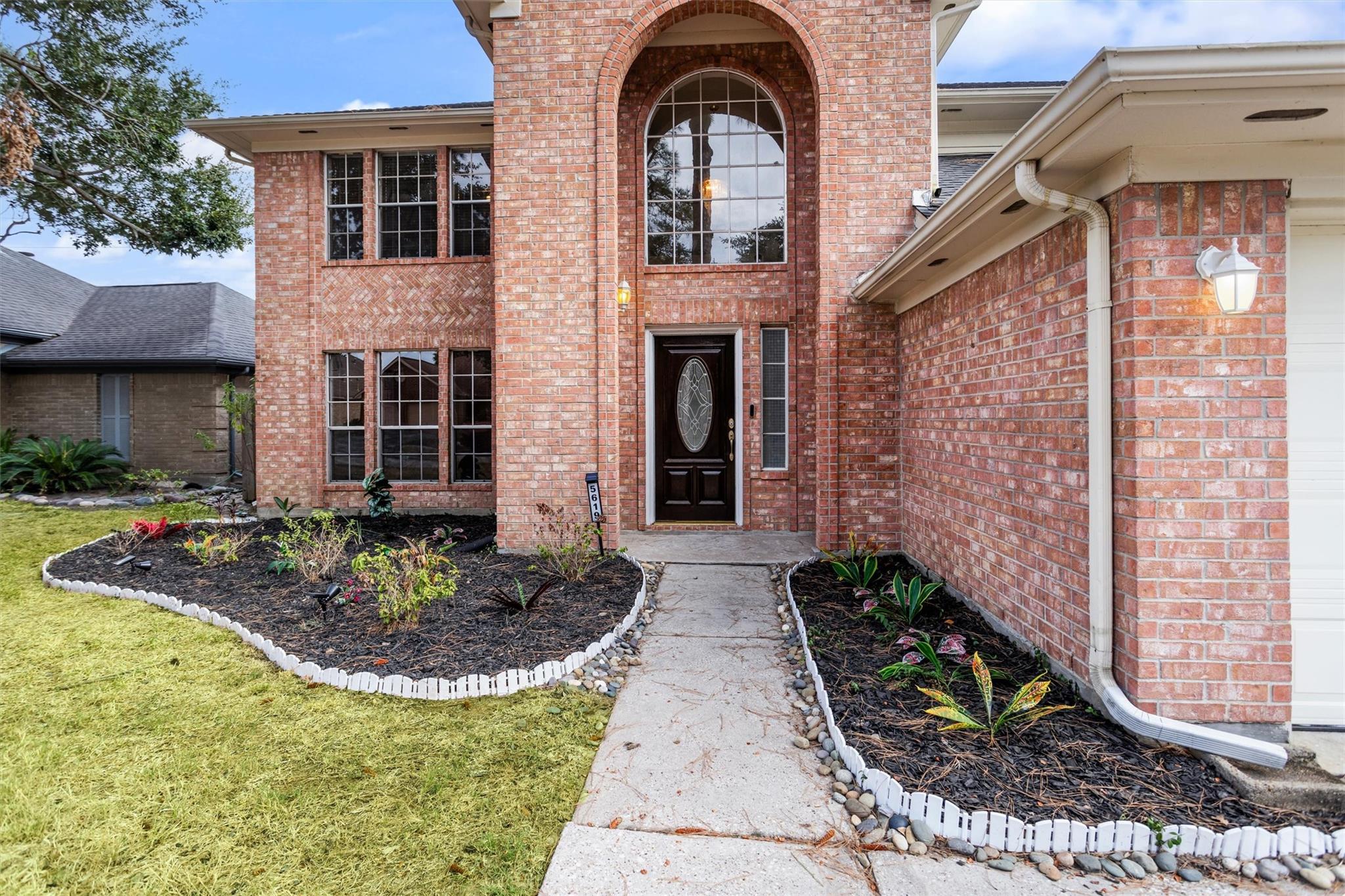5619 Roserock Lane