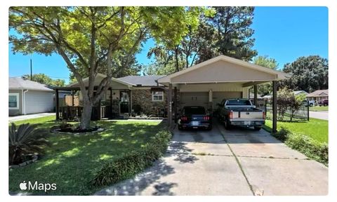 Photo of 9602 Sumerlin Street, Houston, TX 77075 (MLS # 96563064)